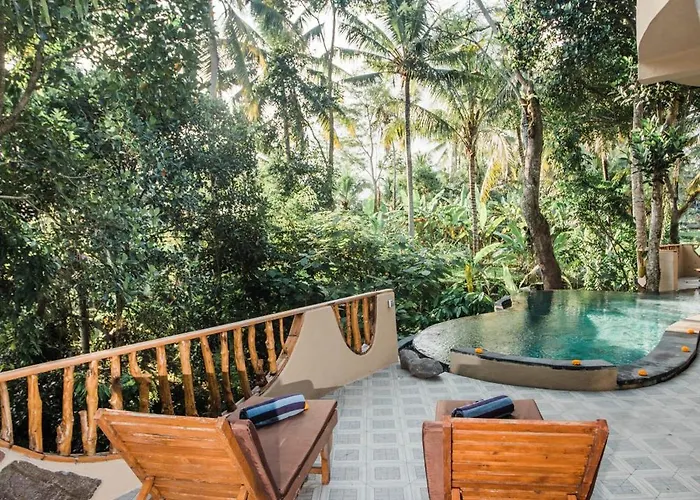 Nautilus Treehouse *