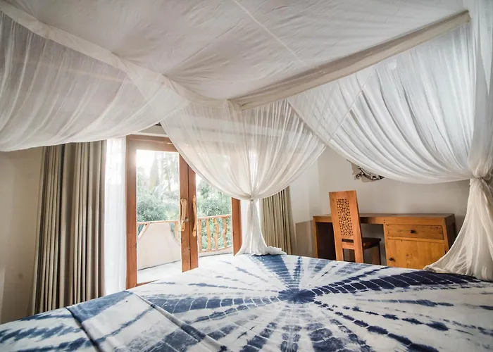 Villa Nautilus Treehouse Ubud